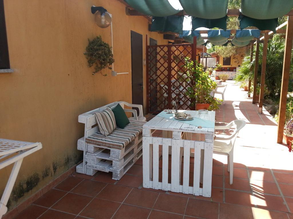Tharros B&B San Giovanni di Sinis Ngoại thất bức ảnh